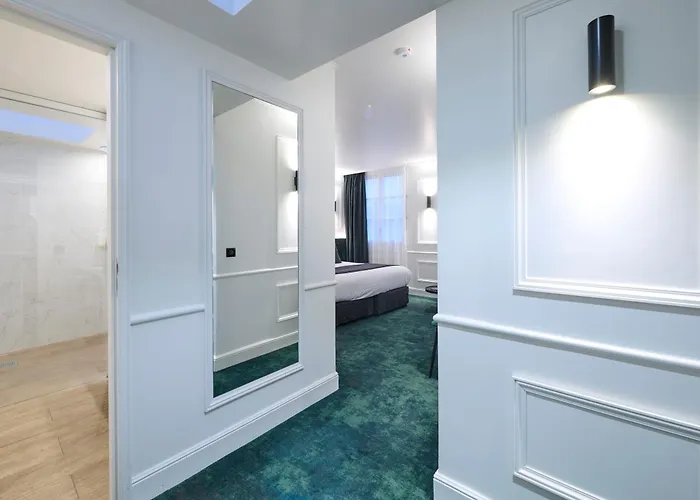 Maison Philippe Le Bon Hotel, Restaurant & Bar Le 19 Digione